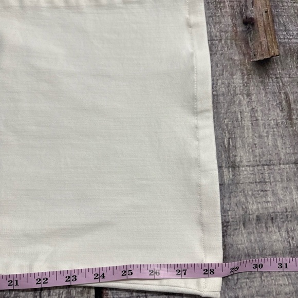 FRAME White Flare Jeans - Picture 4 of 8